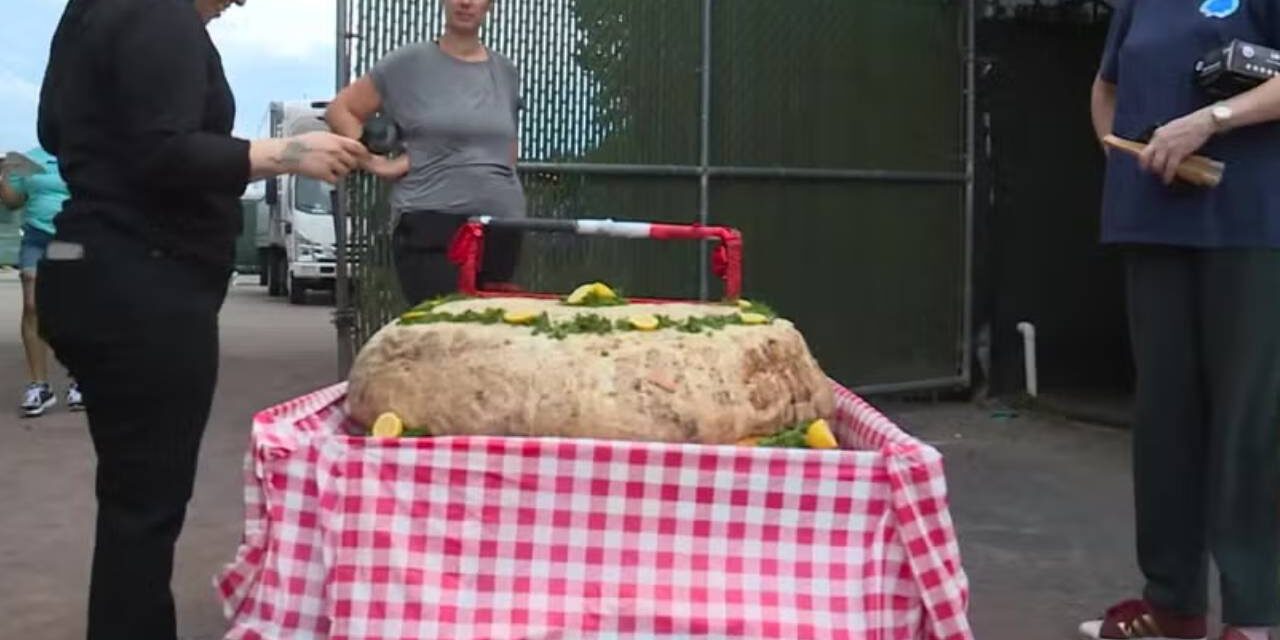 ‘World’s largest crab cake’ served up to Viriginia baseball fans