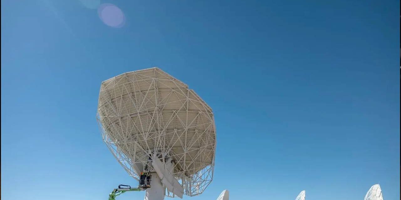 Scientists Spot Mysterious Object in Our Galaxy Pulsing Every 44 Minutes