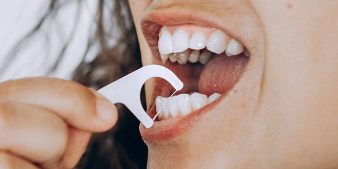 New Smart Dental Floss Can Detect Your Stress From Saliva