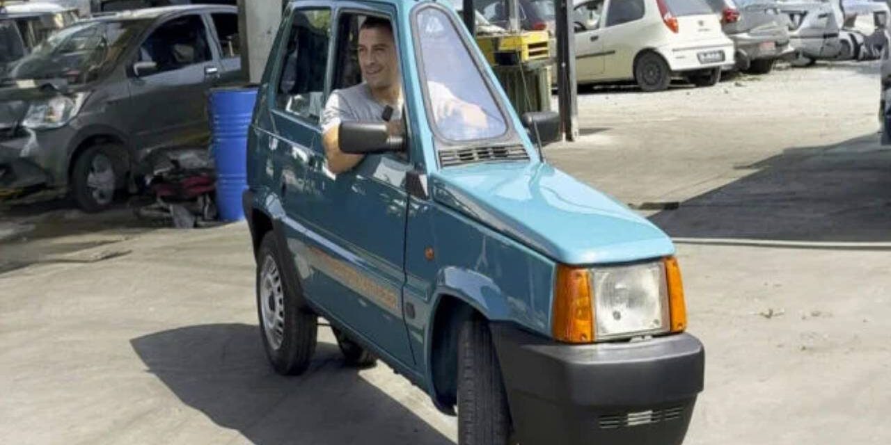 Italian Mechanic Turns Old Fiat into the World’s Narrowest Drivable Car