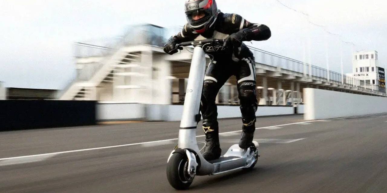 This Bonkers 100 MPH E-Scooter Is a Ludicrous Safety Hazard