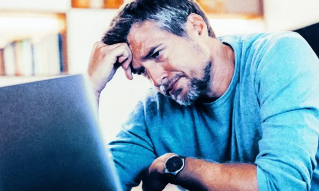 What Actually Happens If You Sign Up for One of Those Scammy “Online Jobs” Is Pretty Fascinating