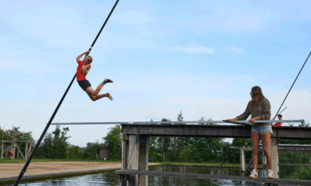 ‘You get to fly’: Why Dutch athletes pole vault over canals