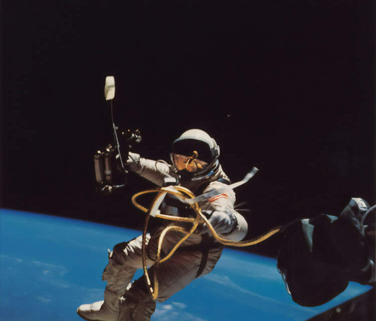 80-Year-Old Woman Scammed Online by Fake Astronaut Who Claimed to Be Stuck in Space