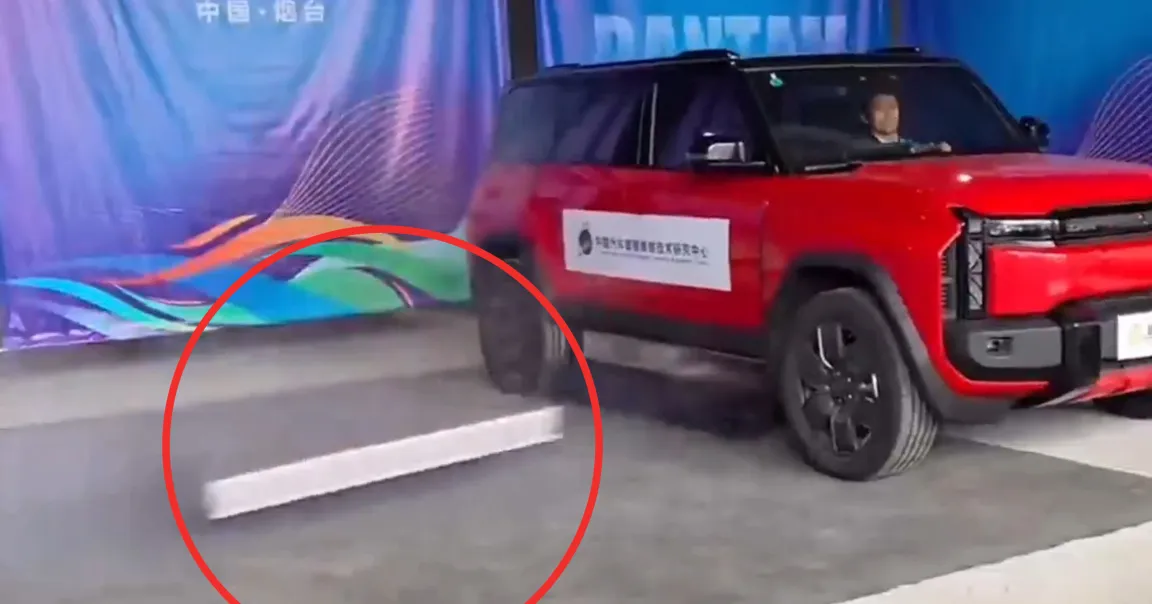 China Unveils EV That Can Violently Eject Its Battery in Case of a Fire