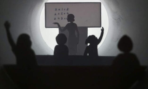 Teacher on Sick Leave for 16 Years Sues Employer For Asking Her to Prove Her Illness