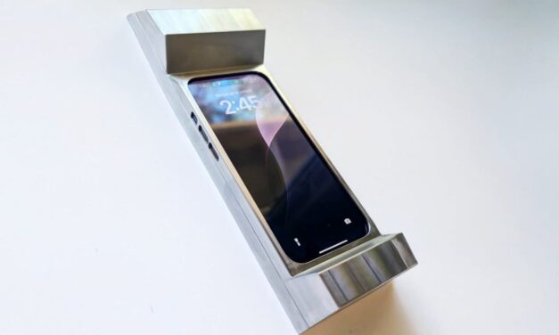 This Incovenient 6-Pound Phone Case Could Curb Your Smartphone Addiction