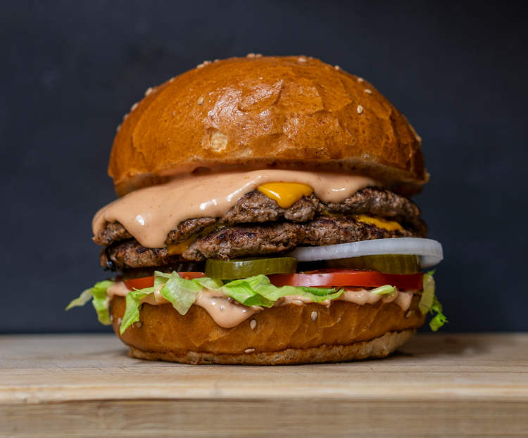 The World’s Most Expensive Burger Costs $11,000, Is Only Accessible by Invitation