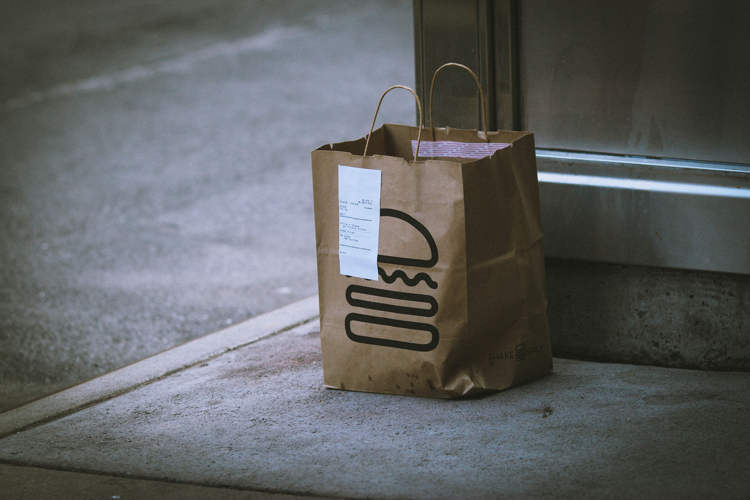 Unemployed Man Exploits Food Delivery Platform to Eat 1,000 Free Meals Over Two Years