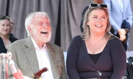Dick Van Dyke says secret to longevity is young wife ‘half’ his age