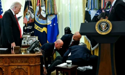 Man Collapses During Oval Office Event on Drug Prices