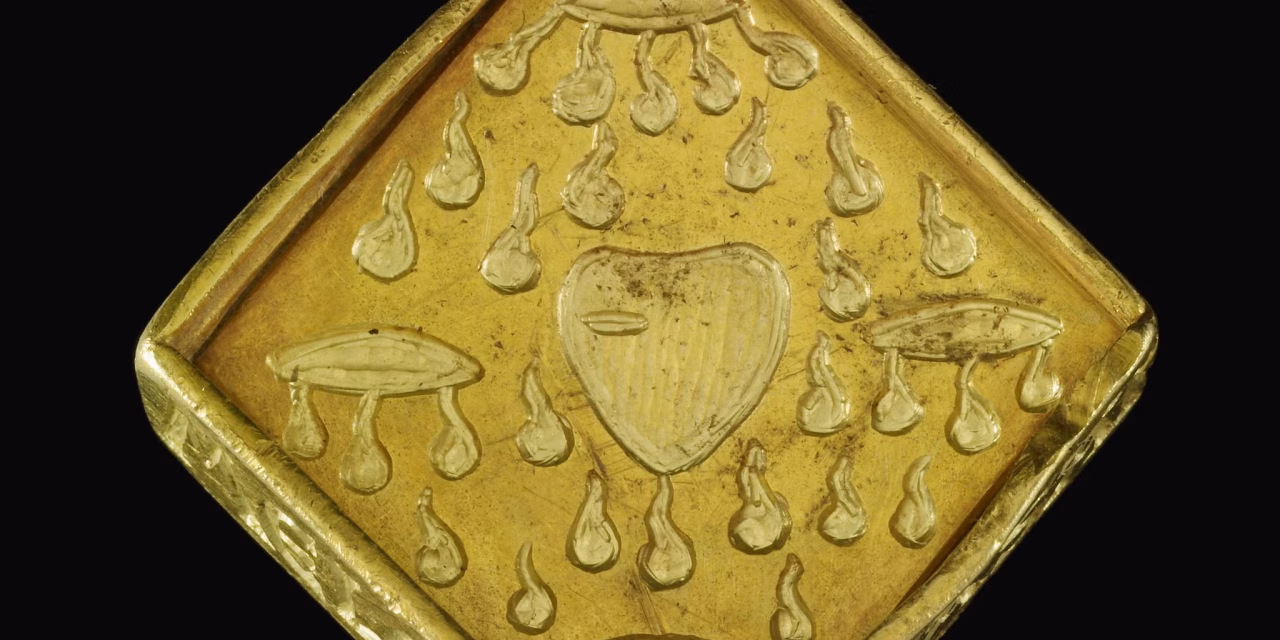 A Toddler Picked Up Dad’s Metal Detector and Accidentally Found a Priceless Historical Artifact