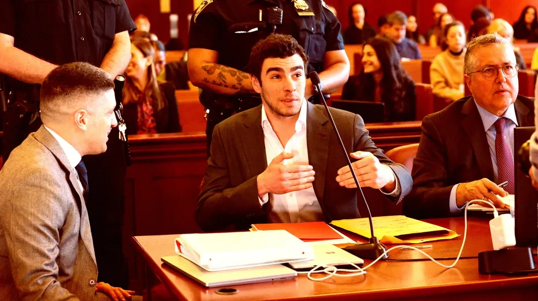 Mystery Man Dressed as FBI Agent Tries to Break Luigi Mangione Out of Jail