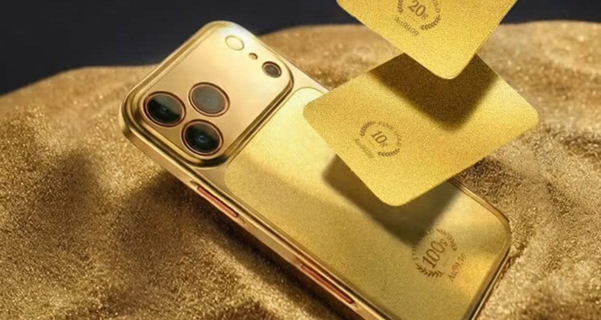 Buy a Gold Smartphone Case, Get an iPhone 17 Max for Free!