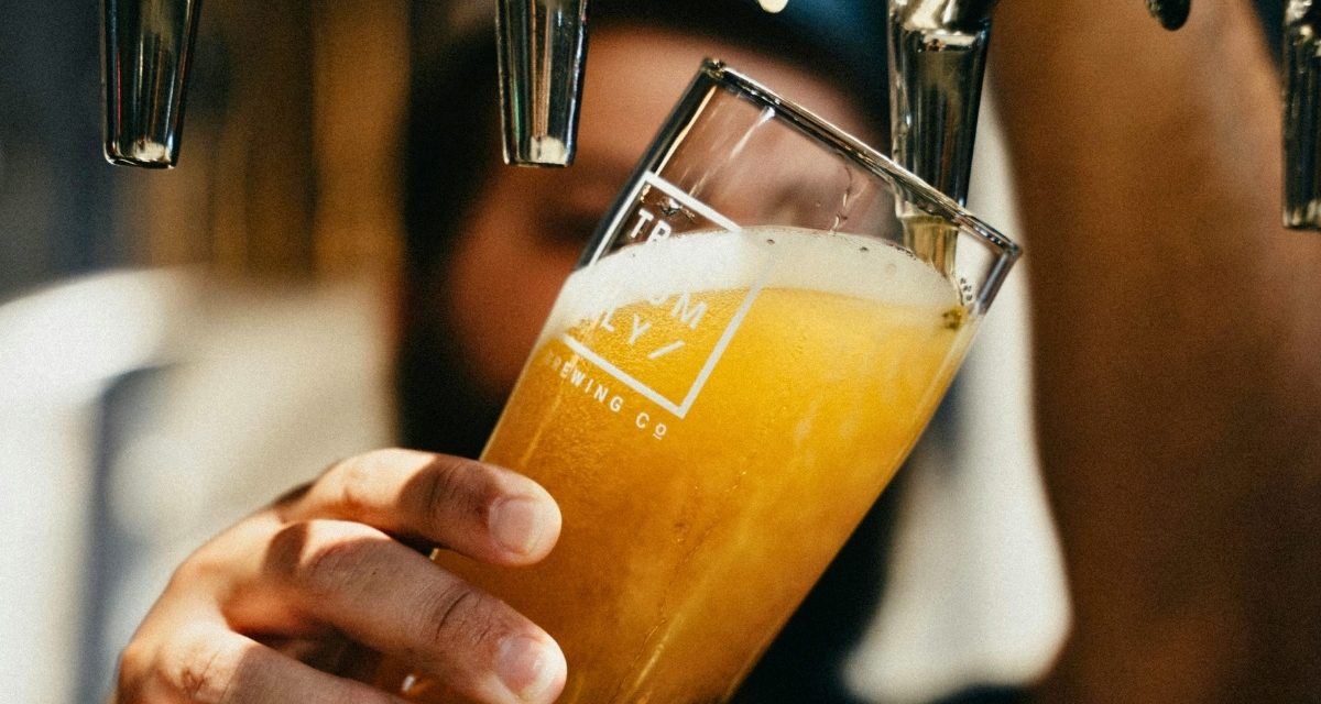 There’s One Simple Method to Lower Alcohol Intake, And It Works