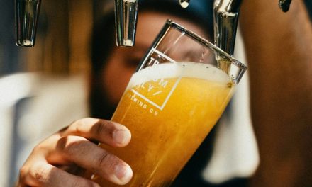 There’s One Simple Method to Lower Alcohol Intake, And It Works