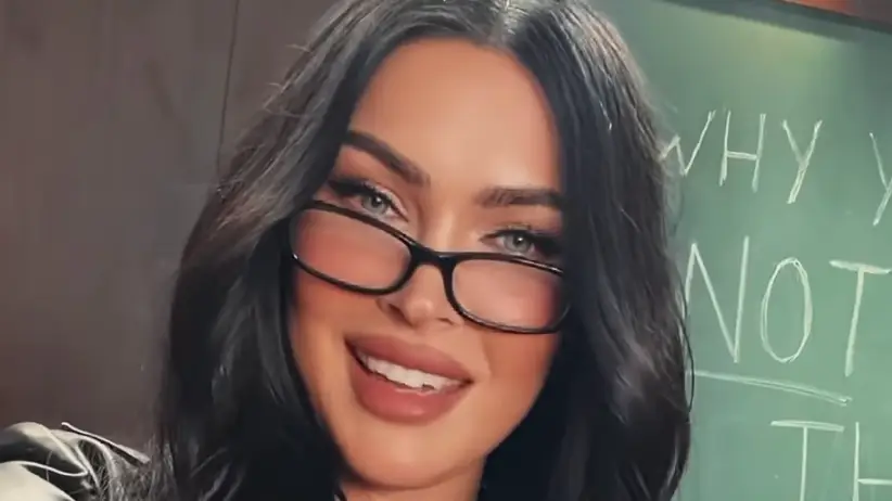 Megan Fox ‘gives out phone number’ to millions to ‘have some fun’