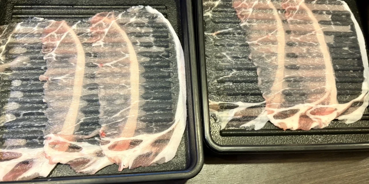 Restaurant Goes Viral for Its See-Through Pork Slices