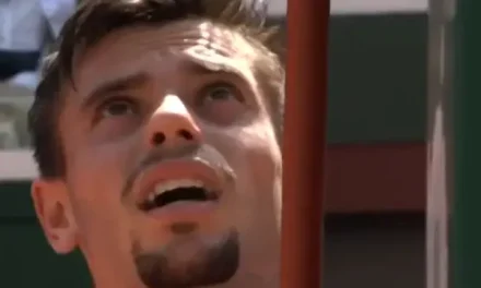 Moment tennis player Arthur Gea threatens to ‘sh*t on the court’ after altercation with umpire